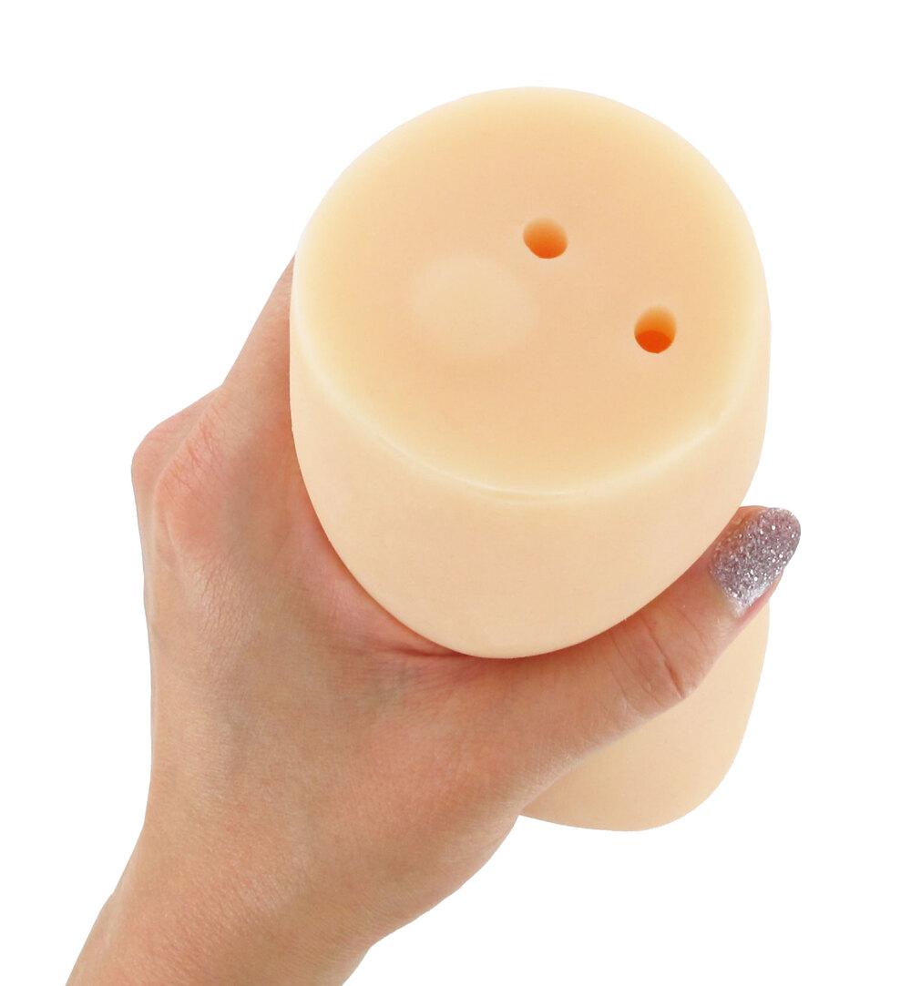 BASIC X Alexis – masturbátor ústa