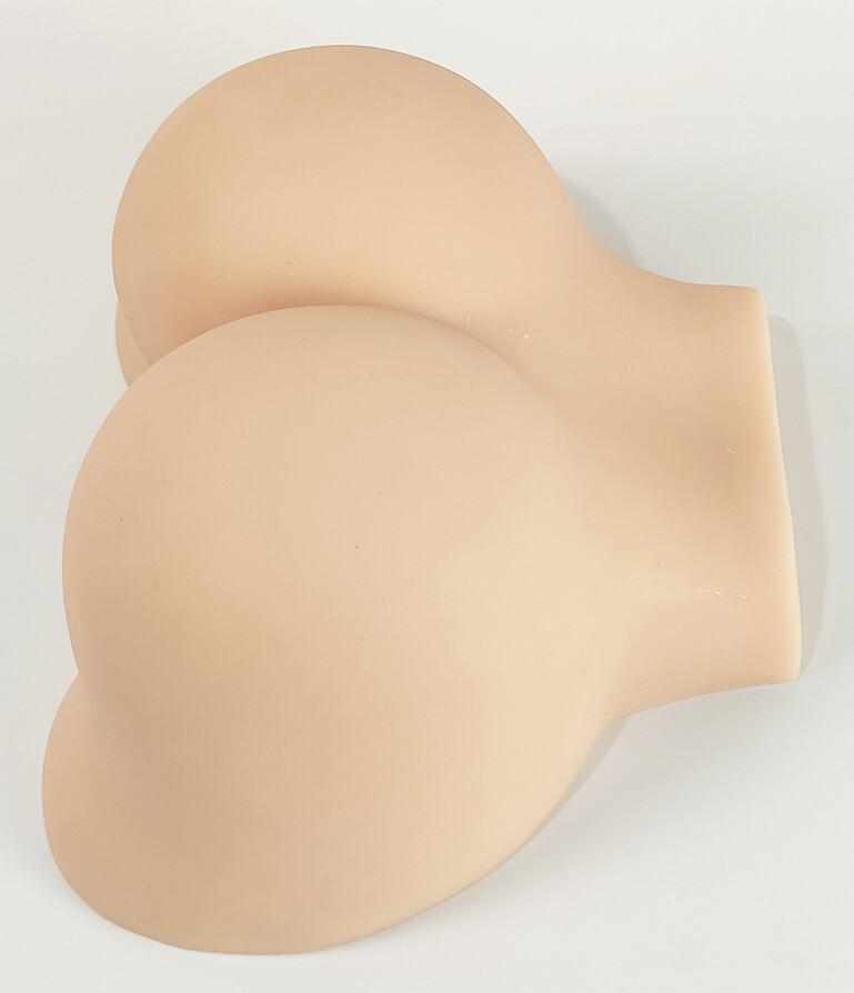 BASIC X James – zadnice s varlaty