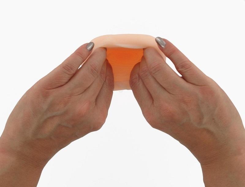 BASIC X Mini cup masturbátor vagina 1 ks - Image 4