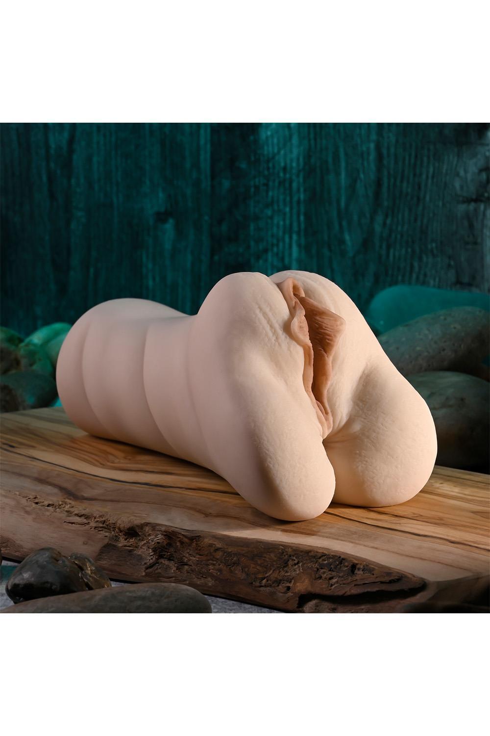 Zero Tolerance masturbátor Dani Daniels