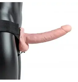 Připínací penis - Realrock Hollow Strap-on dutý připínací penis s varlaty 23 cm - tělový